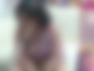 Sucker Drool MILF webcam performer live streaming