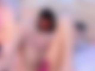 Live cam show with CatarinaMayer - Striptease on Dolls Live