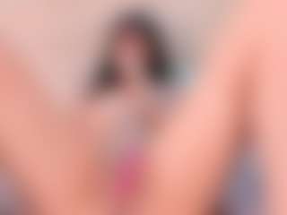 Live cam show with CatarinaMayer - Public on hornycams.live