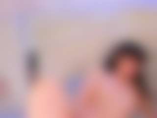 Live cam show with CatarinaMayer - Striptease on Soda Cam