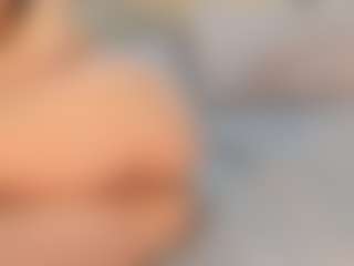 Live cam show with CatarinaMayer - Skinny on Dare Cams