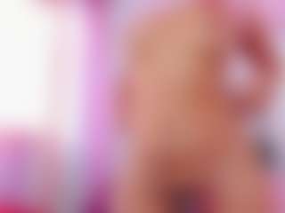 Live cam show with Karla-soussa - Squirt Curvy on Camsoda Late Night