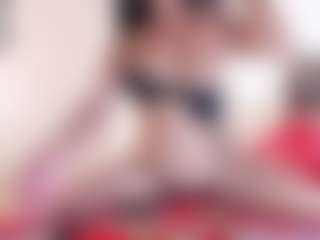 Live cam show with Karla-soussa - Striptease on dropp.cam
