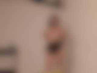 Live cam show with Karla-soussa - Nipple Piercings on Camsoda