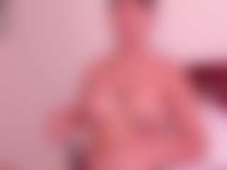 Live cam show with Karla-soussa - Foot Fetish Curvy on Camming Site