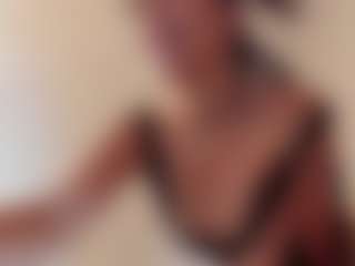 Karla-soussa's Live Sex Cam Show