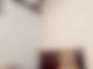 Live cam show with Karla-soussa - Skinny on MyBangCams