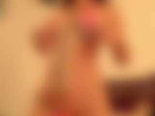Live cam show with Karla-soussa - Lovense Brown Hair on SmokeAndPoke