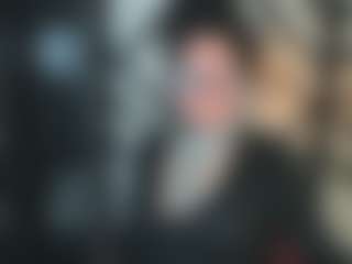 Live cam show with AnitaMuse - Normal on xDating