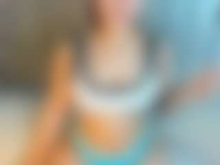 Live cam show with aurora-johnson - Body Massage on Mixed Magazine Live