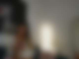 izybelle's Live Sex Cam Show