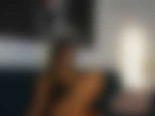 Live cam show with izybelle - Squirt on chickslive.net