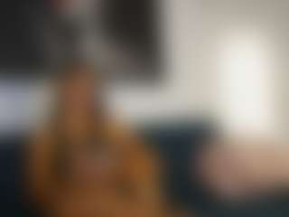 Live cam show with izybelle - Blowjob on Camsoda
