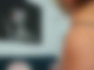 Live cam show with izybelle - Slimthick on Camsoda
