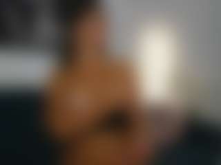 izybelle's Live Sex Cam Show