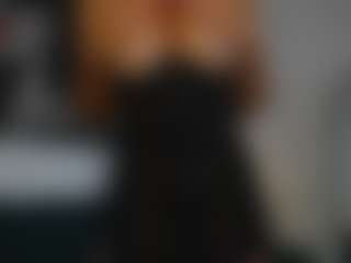 Live cam show with izybelle - Sporty on AdultVida.com