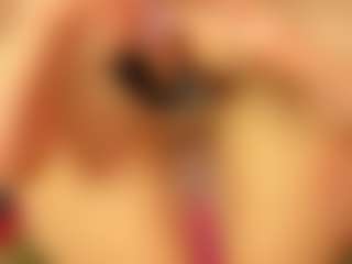 Live cam show with DakotaHoland - Butt Plug on Camsoda
