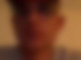 Lucinao010's Live Sex Cam Show
