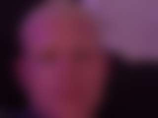 Lucinao010's Live Sex Cam Show