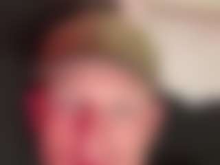 Lucinao010's Live Sex Cam Show