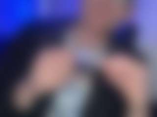 Live cam show with Lucinao010 - India on madthumbs