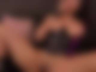 Cherry Snow's Live Sex Cam Show