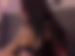 Live cam show with Cherry Snow - Spank on fapnchat