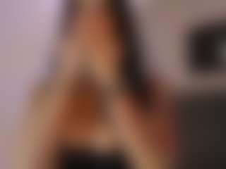 Live cam show with Cherry Snow - Natural on Dolls Live