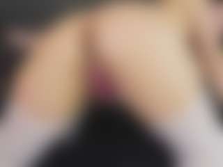 Cherry Snow's Live Sex Cam Show