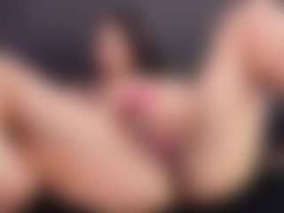 Live cam show with Cherry Snow - Skinny Teen (18+) on SquirtSoMuch