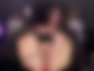 Live cam show with Cherry Snow - Anal Teen (18+) on studioflirtlive.com