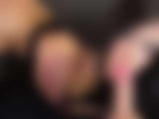 Cherry Snow's Live Sex Cam Show