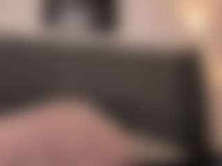 Cherry Snow's Live Sex Cam Show