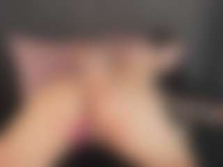 Cherry Snow's Live Sex Cam Show