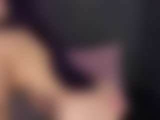 Live cam show with Cherry Snow - Skinny Teen (18+) on CamSextacy