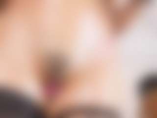 Live cam show with Cherry Snow - Spank Red Hair on Camsoda