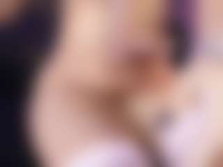 Live cam show with Cherry Snow - Bikini on crypto-cams