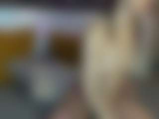 Live cam show with IninityKitty - Small Tits on Dare Cams