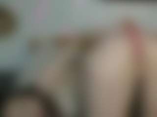 Live cam show with IninityKitty - Ass To Mouth on Cam Slut