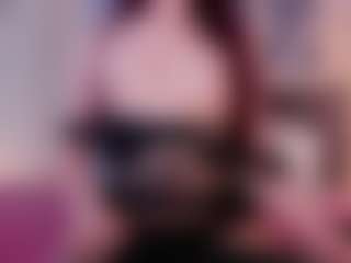 Kloe's Live Sex Cam Show