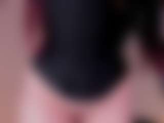 Live cam show with Kloe - Drinking on Fit Hotties
