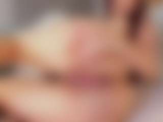 Kloe's Live Sex Cam Show