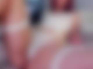 Kloe's Live Sex Cam Show