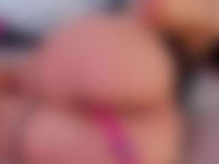 Kloe's Live Sex Cam Show
