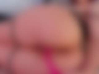 Kloe's Live Sex Cam Show