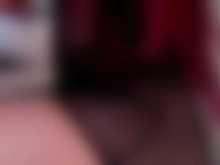 Live cam show with Kloe - Secretary on makecum.org