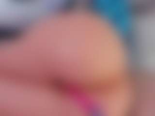 Kloe's Live Sex Cam Show