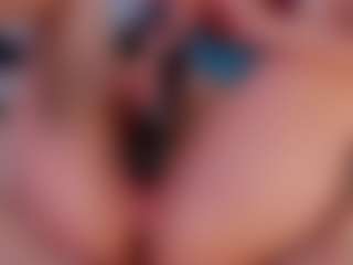 Kloe's Live Sex Cam Show