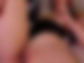 Kloe's Live Sex Cam Show