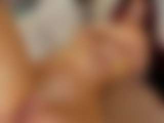 Kloe's Live Sex Cam Show